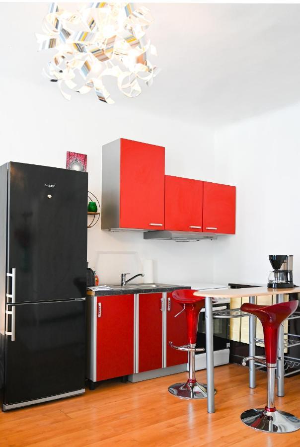 Backpacker Apartment Bahnhof فيينا المظهر الخارجي الصورة